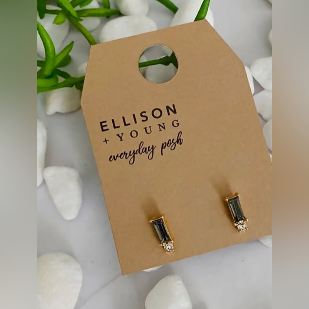 Elegant Gold and Black Earrings - Picture 2 of 2